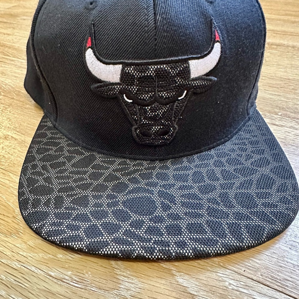 Chicago Bulls Mitchell & Ness NBA Snapback Hat Cap Air Jordan 3 Hookup Black New